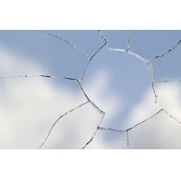 镀膜玻璃热炸裂的原因与预防方法
